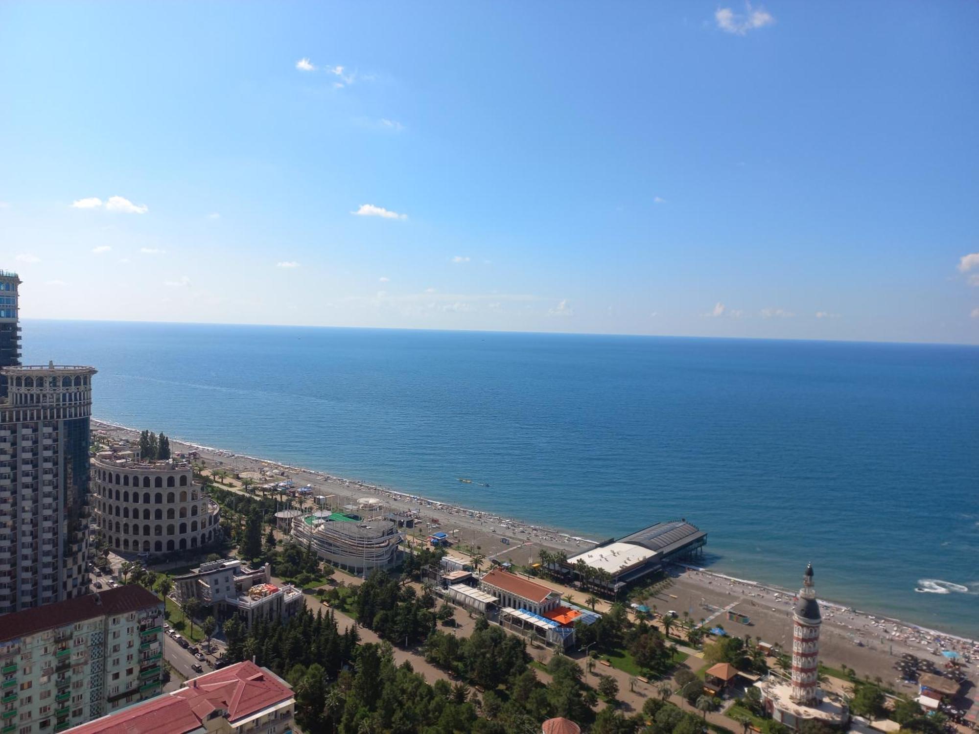 Orbi On The * Батуми