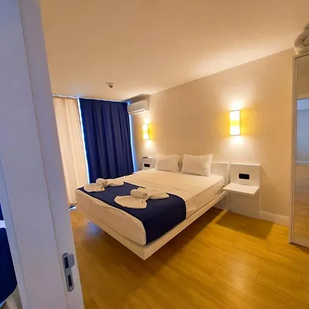 Orbi City Apartments On The Beach Батумі Екстер'єр фото